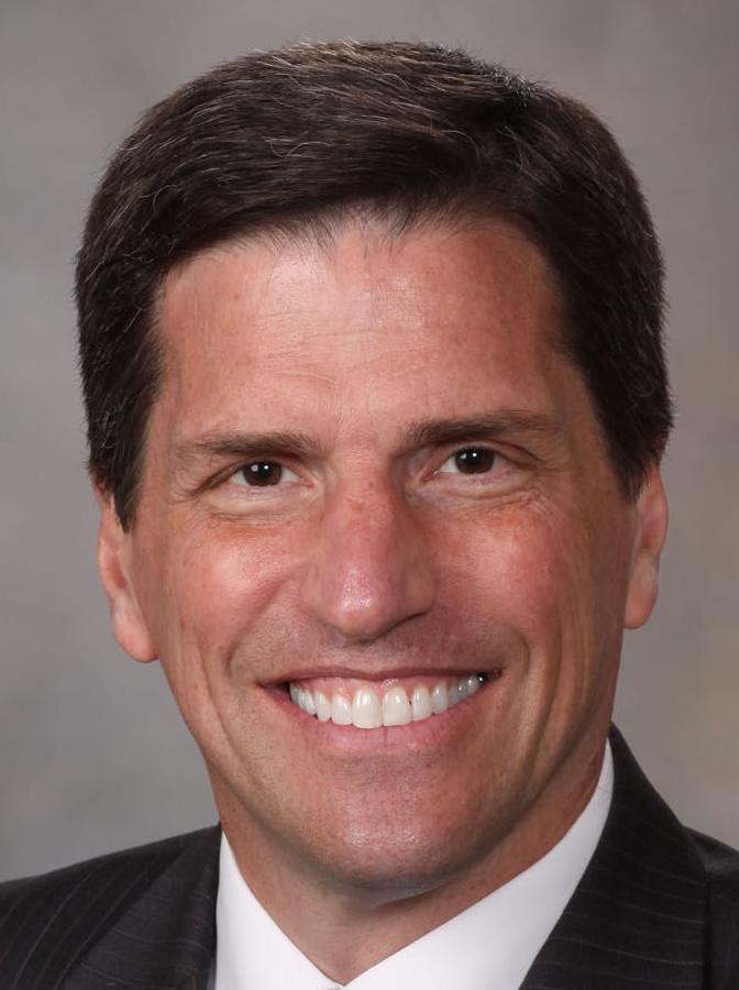 Dr. Paul Mueller, Mayo's SW wisconsin regional VP